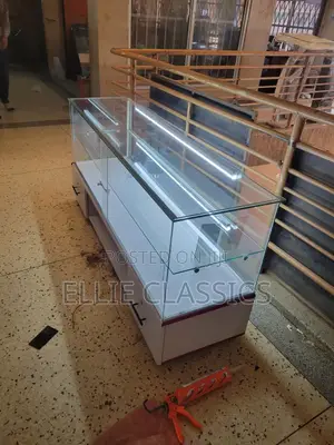 Glass Counter