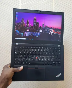 New Laptop Lenovo ThinkPad X280 8GB Intel Core I5 SSD 256GB
