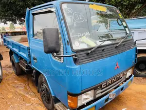 Canter 4D33 Engine 2filter