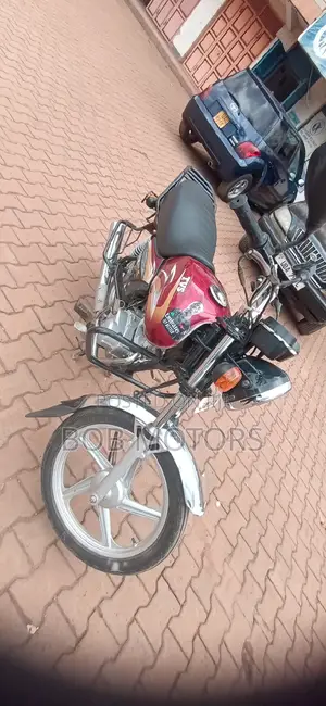 TVS XL 100 2021 Red