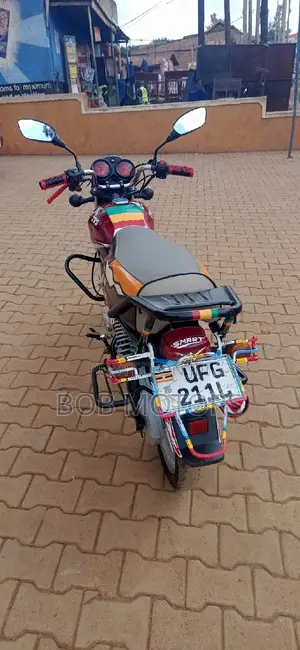 TVS HLX 125 2023 Red