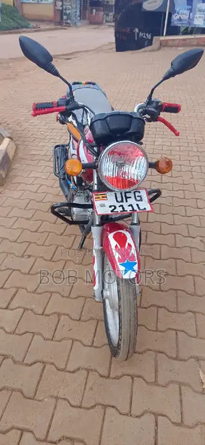 TVS HLX 125 2023 Red