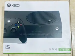 Xbox Series S (1tb) - 16 Games