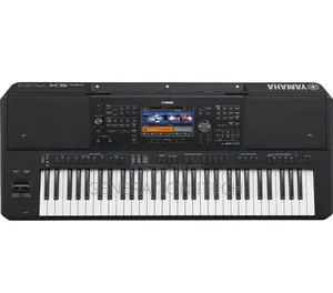 Yamaha PSR SX700 Arranger Workstation Keyboard- Piano