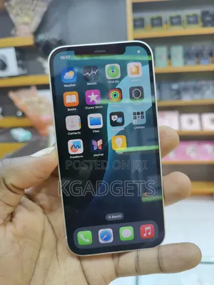 Apple iPhone 12 64 GB White