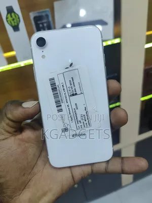 Apple iPhone XR 128 GB White