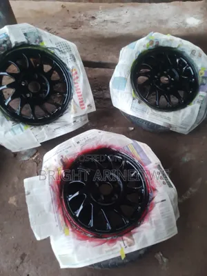 Rim Spraying for All Saloon and SUV Cars