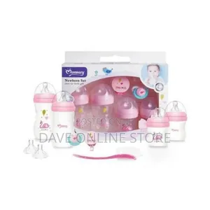 Momeasy New Born Bottle Feeding Set-Pink, Color Varies