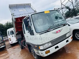 Hino Dumper H07C