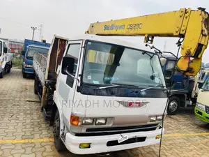Hino Truck With Crane