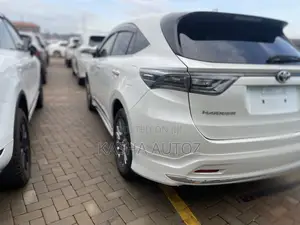 Toyota Harrier 2015 White