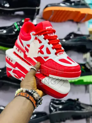 Loftus LOUIS VUITTON LV Skate Sneaker