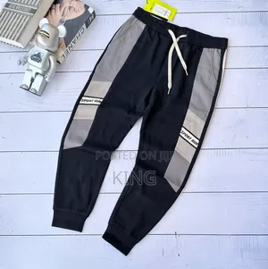 Tren Atmost Sweater Pants