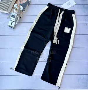 Nota Atmost Sweater Pants