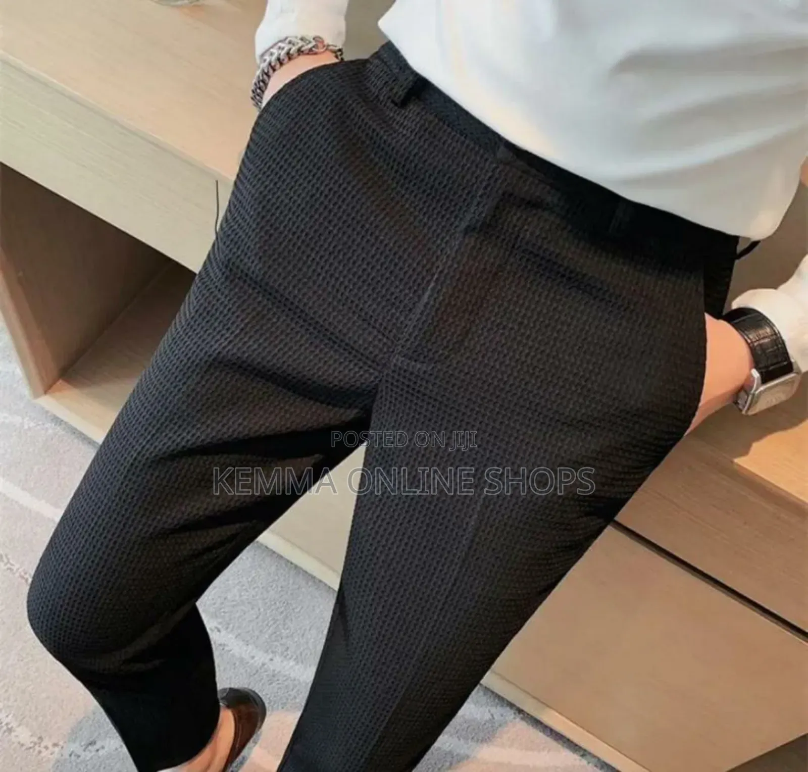 Beltless Pants
