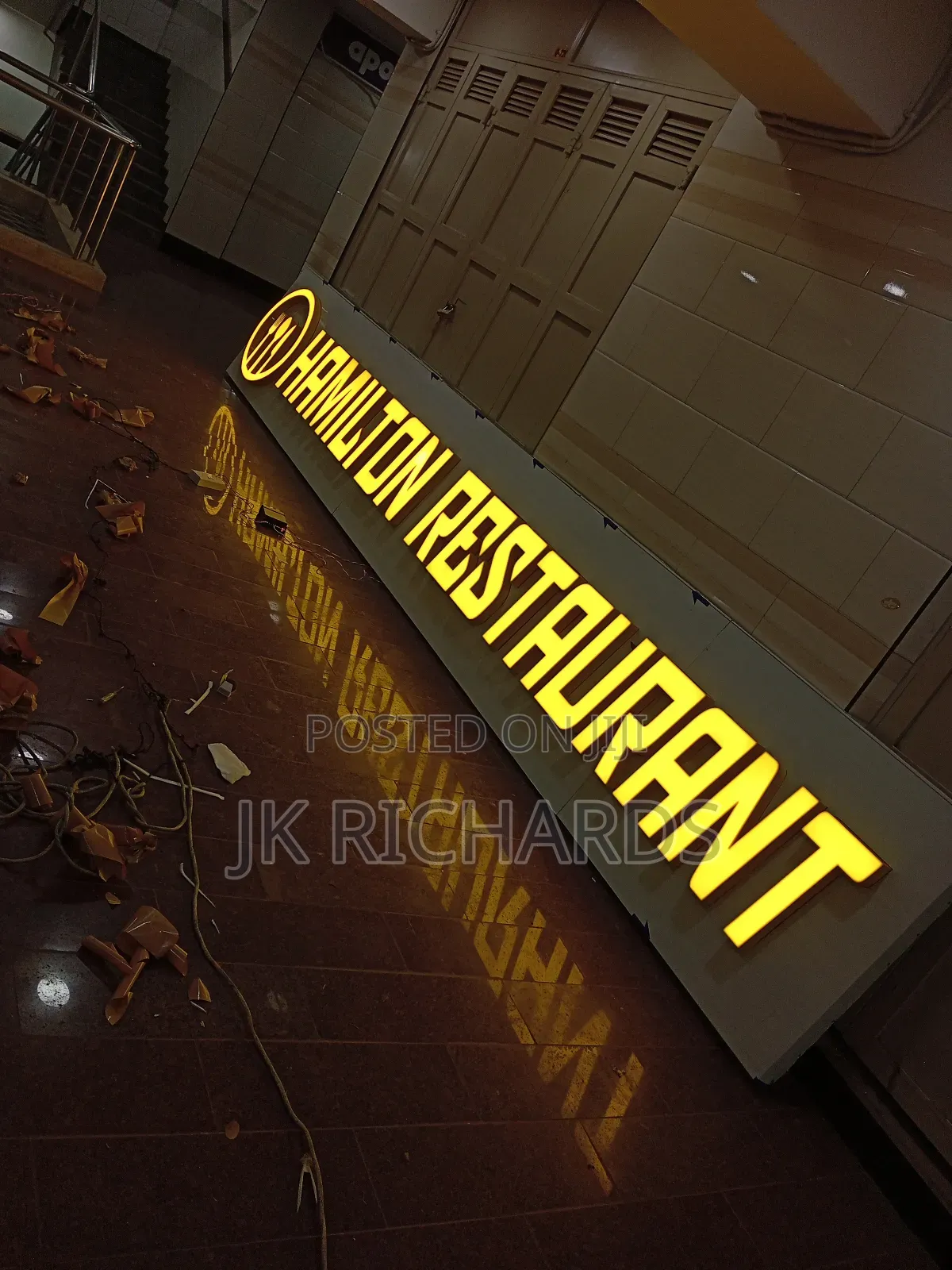 3d Large Signposts