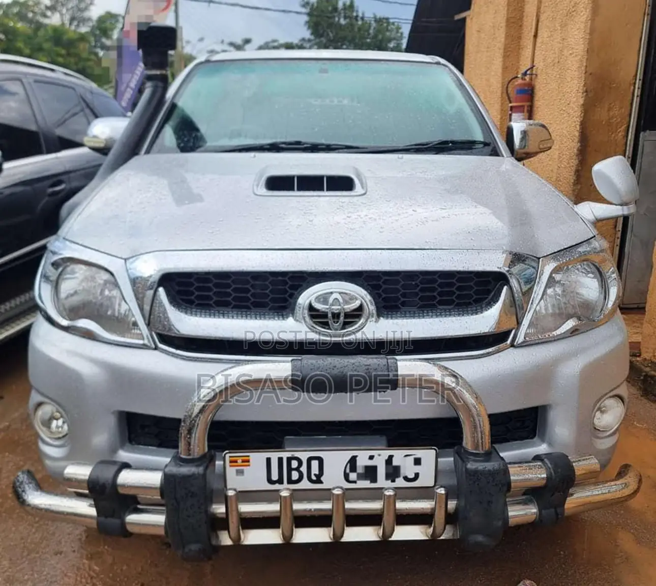 Toyota Hilux 2.5 D-4D 4X4 SRX 2009 Silver