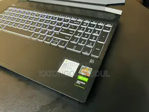 New Laptop HP Pavilion 15 16GB AMD Ryzen 7 SSD 512GB