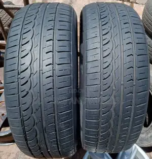 225 65 R17 Used but Still in the Good Condition. Awesome 