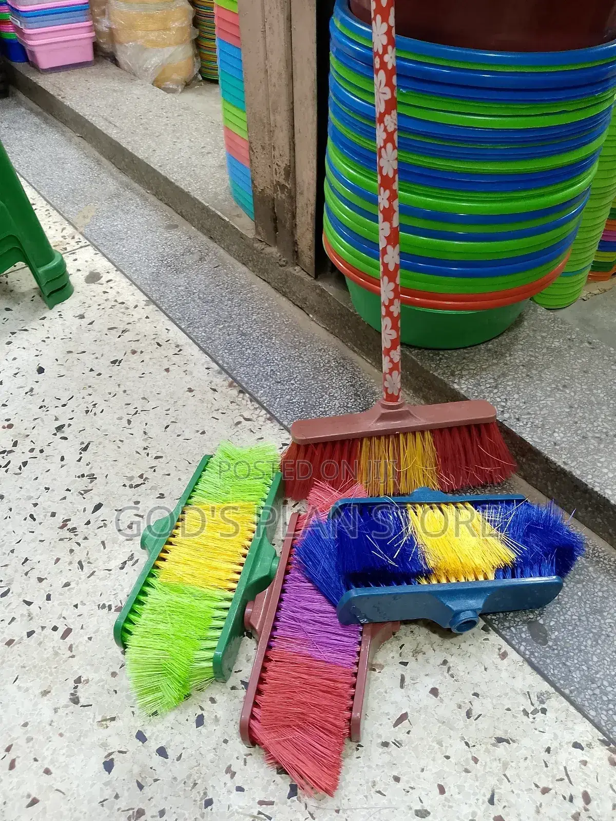 Brooms Soft