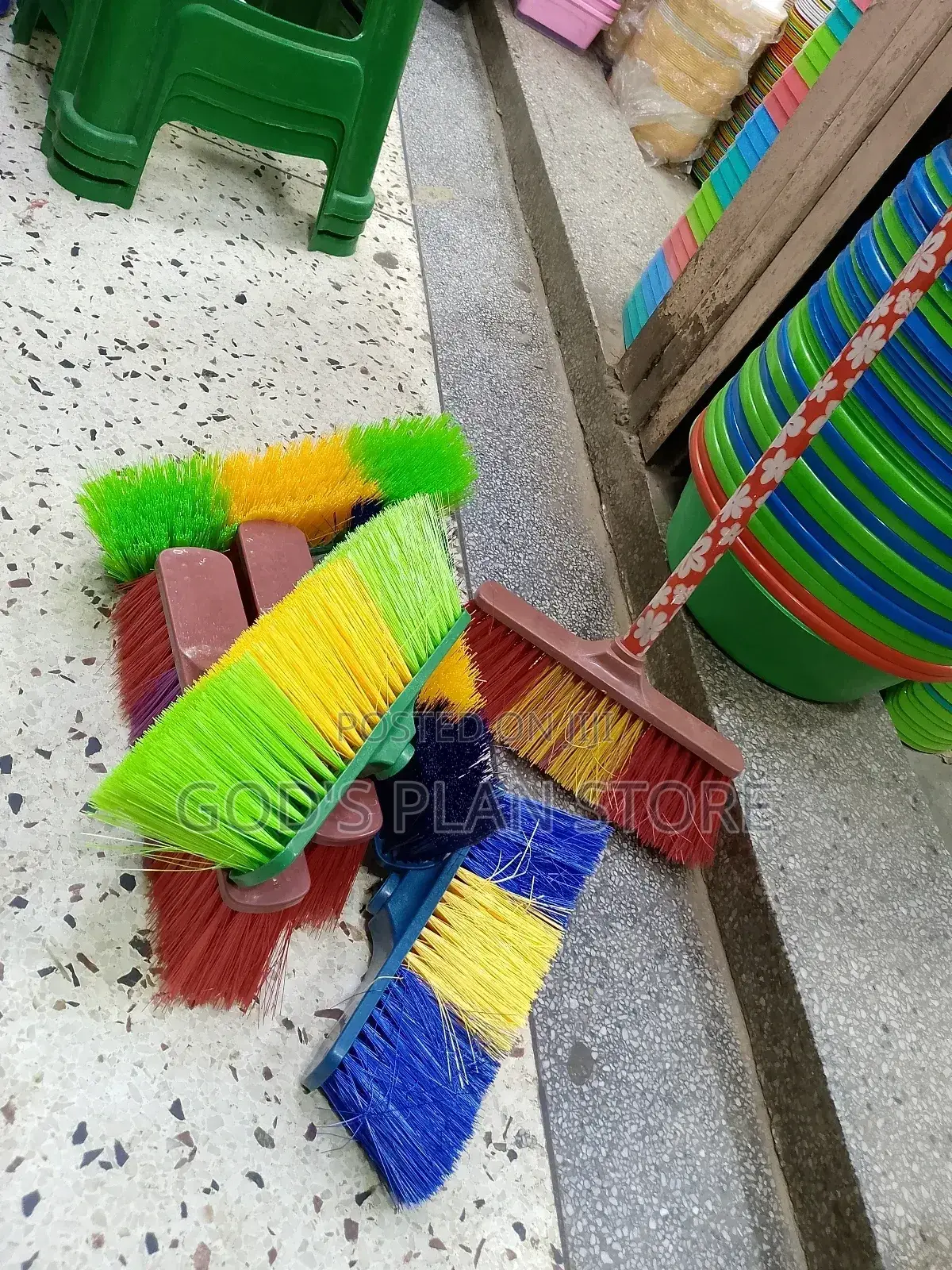 Brooms Soft