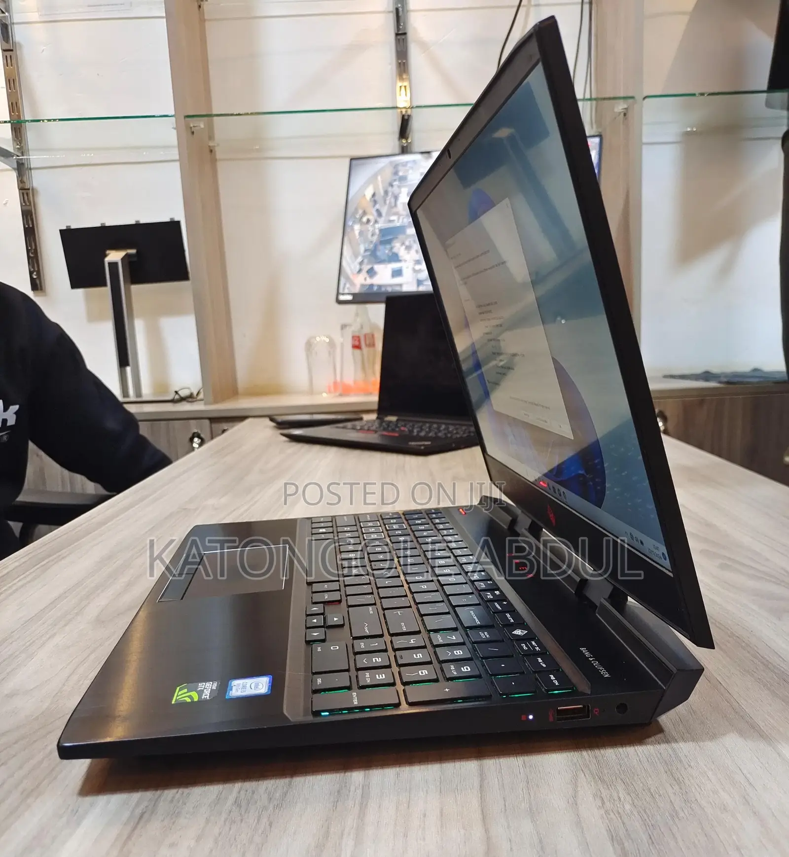 New Laptop HP Omen 15 16GB Intel Core I5 SSD 512GB