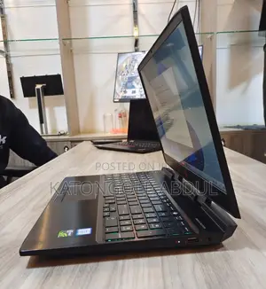 New Laptop HP Omen 15 16GB Intel Core I5 SSD 512GB