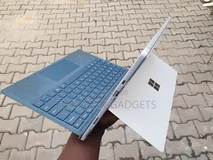 Microsoft Surface Pro 5 256 GB Silver
