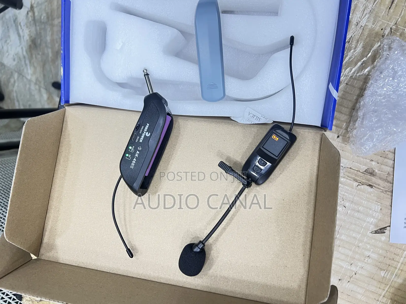 Collar Wireless Microphone