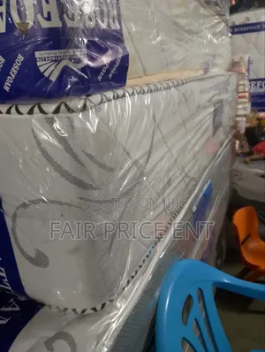 Semi Spring Mattress.6*6*12inches.( White)