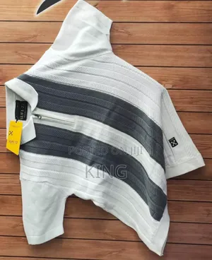 Noble Knit Collar T-Shirt