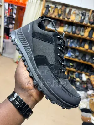 Classic Clarks Comfortable Sneakers in Stock