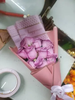 Smaller Flowers Surprises Roses Pinky Colours 330b
