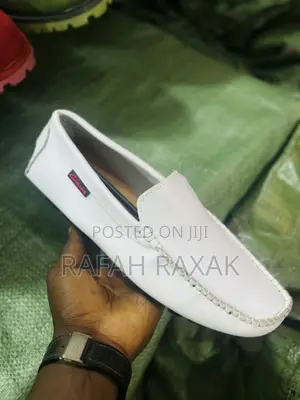 Original Men’S Designer White Clarks Moccasins