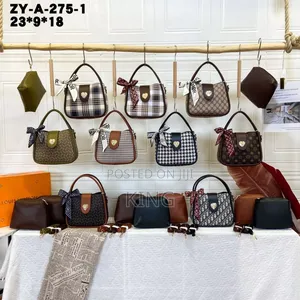 Norm Curl Handbag