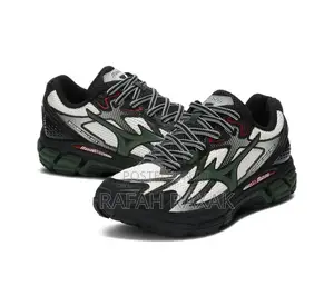 Original Black/Green Mizuno Halo Mix Outdoor Hiking Sneakers
