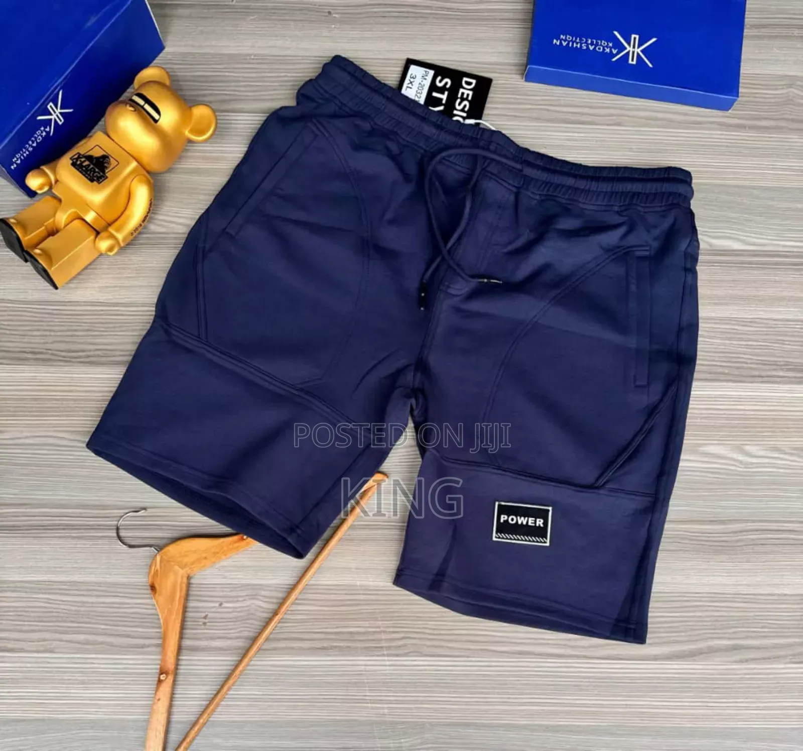 Notch Metro Icons Shorts