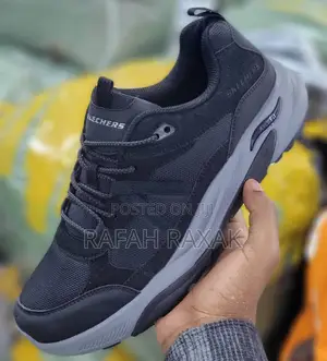 Original Black Skechers Max Protect Walking Hiking Sneakers