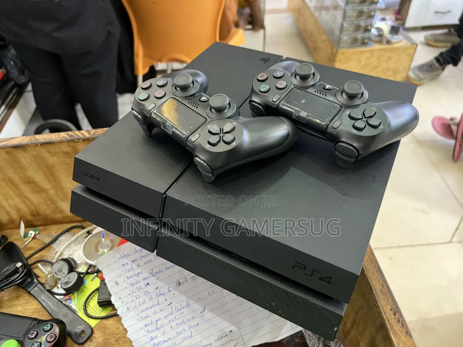 Ps4 Chipped With 10 Games