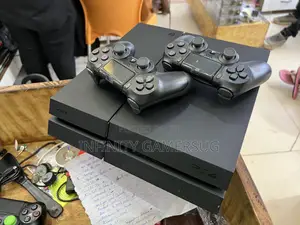 Ps4 Chipped With 10 Games