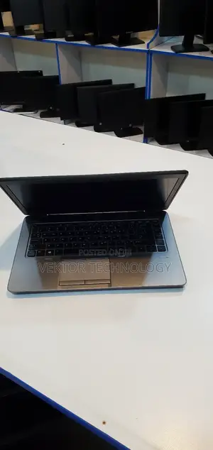 Laptop HP EliteBook 840 G2 8GB Intel Core I5 HDD+SSD 500GB