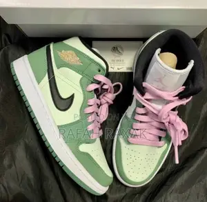 Original Nike Air Jordan 1 Mid Dutch Green Sneaker