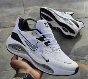 Original Classy Snow White Nike Air Zoom Running Sneakers