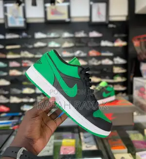 Original Nike Air Jordan 1 Low “Lucky Green” Sneaker