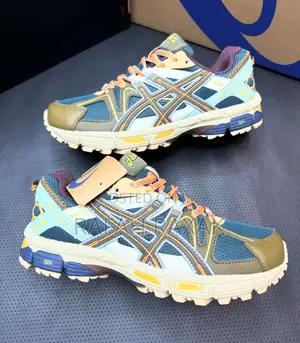 Original ASICS Gel Kahana 8 Hike Running Sneakers