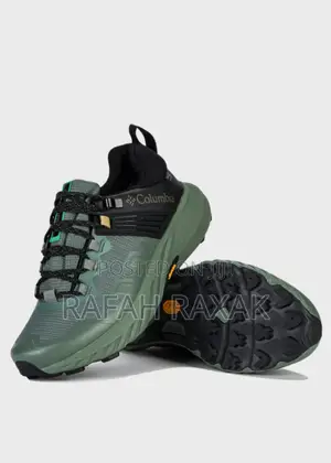 Original Men’S Green Columbia Facet Hiking/Trekking Sneakers