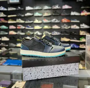 Original Nike Air Jordan 1 Low Black Dark Obsidian Sneaker