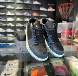 Original Nike Air Jordan 1 Low Black Dark Obsidian Sneaker