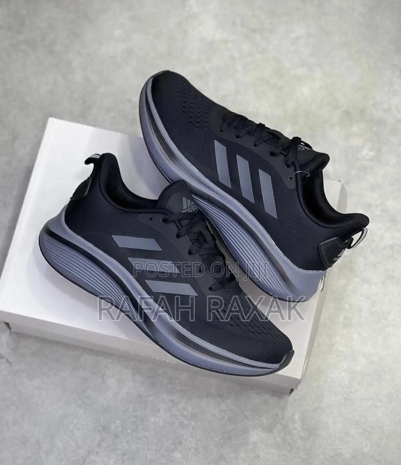 Original Adidas Response Boost Running Trainer Sneakers
