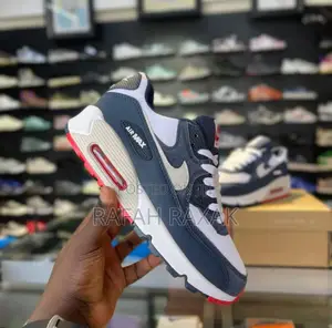 Original Classic Nike Air Max 90 Obsidian Sneaker